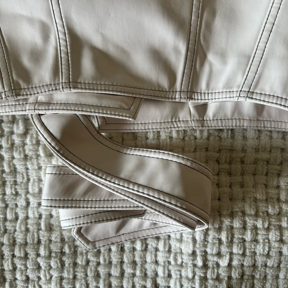 Material - Eco Leather Stitched Crop Jacket - Med - NWT - Picture 8 of 10